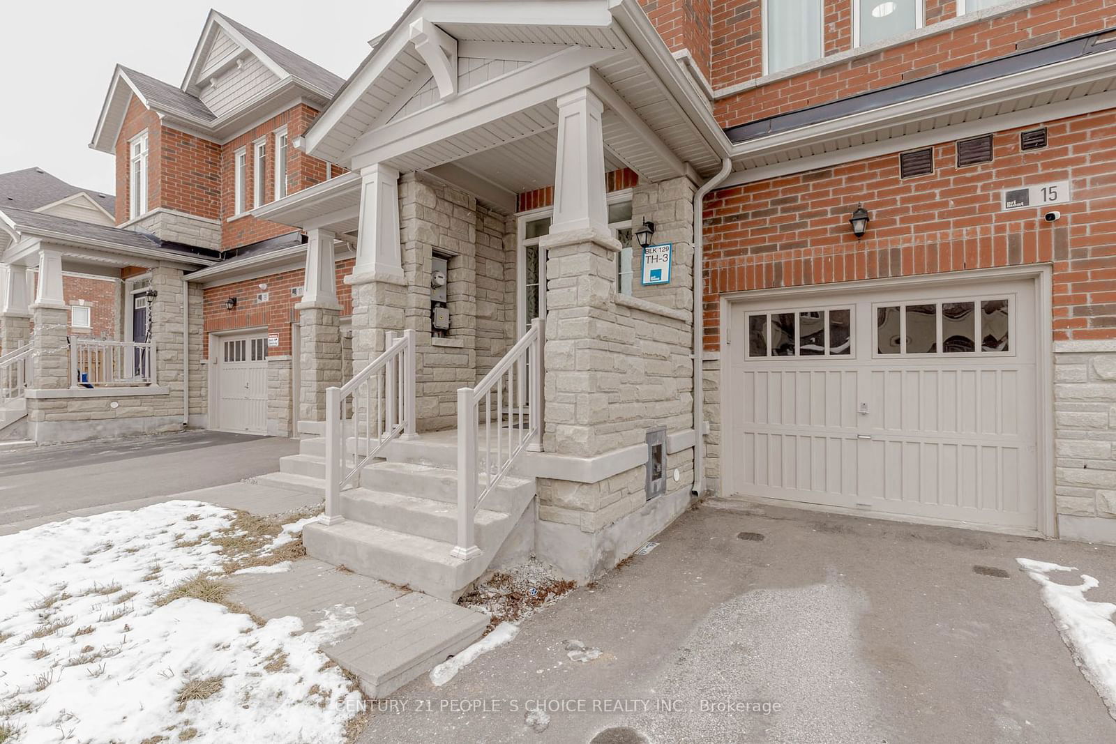 Townhouse for sale at 15 Phyllis Drive, Caledon, Rural Caledon, L7C 2E9 - MLS: W11971475