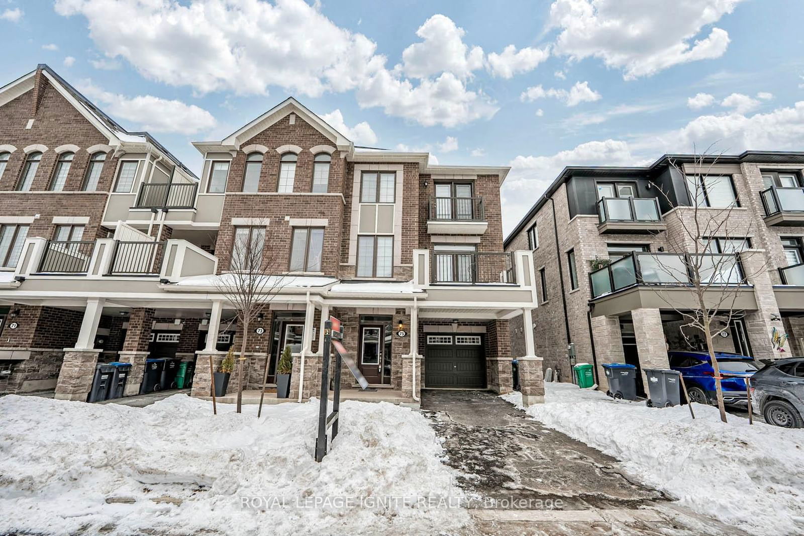 Townhouse sold at 75 Melmar Street, Brampton, Northwest Brampton, L7A 5K8 - MLS: W11971596