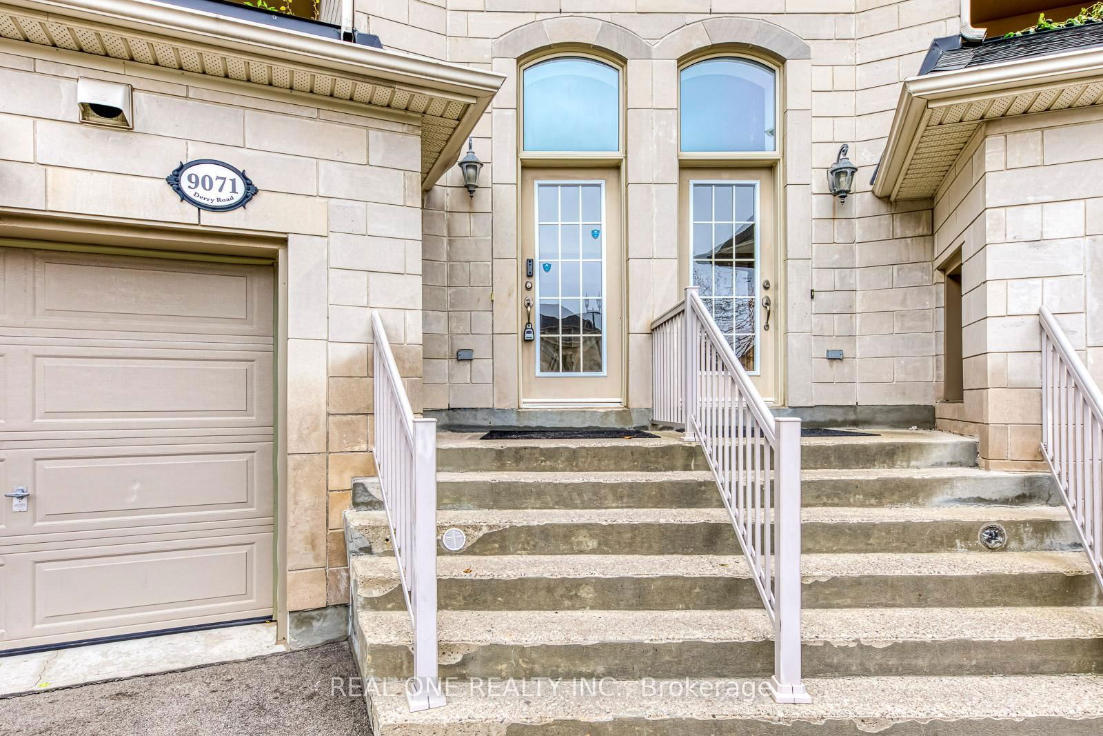 Townhouse for lease at 23-9071 Derry Road, Milton, 1027 - CL Clarke, L9T 7Y9 - MLS: W11971720