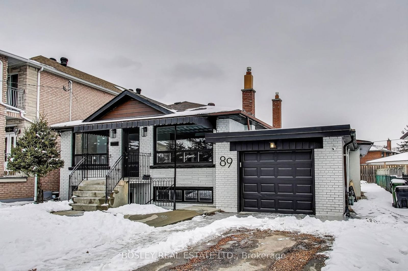 Detached House leased at Lower-89 Chiswick Avenue, Toronto, Brookhaven-Amesbury, M6M 4V2 - MLS: W11971785