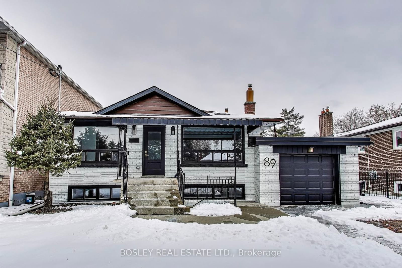 Detached House leased at Upper-89 Chiswick Avenue, Toronto, Brookhaven-Amesbury, M6M 4V2 - MLS: W11971809