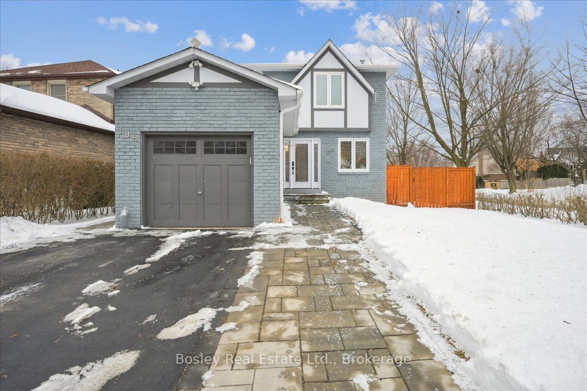 Detached House sold at 196 Summerfield Drive, Oakville, 1001 - BR Bronte, L6L 5N8 - MLS: W11971819