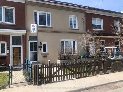 Townhouse for lease at 250 Boon Avenue, Toronto, Corso Italia-Davenport, M6E 3Z8 - MLS: W11971937