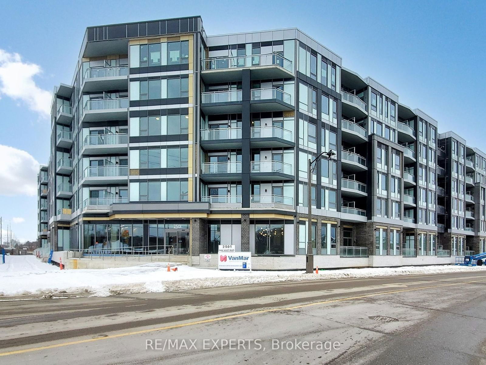 Condo for lease at 241-2501 Saw Whet Boulevard, Oakville, 1007 - GA Glen Abbey, L6M 5N2 - MLS: W11972037