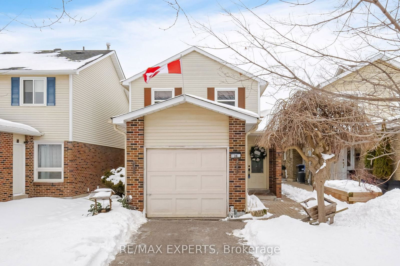 Detached House for sale at 28 Traverston Court, Brampton, Heart Lake West, L6Z 1C9 - MLS: W11972178