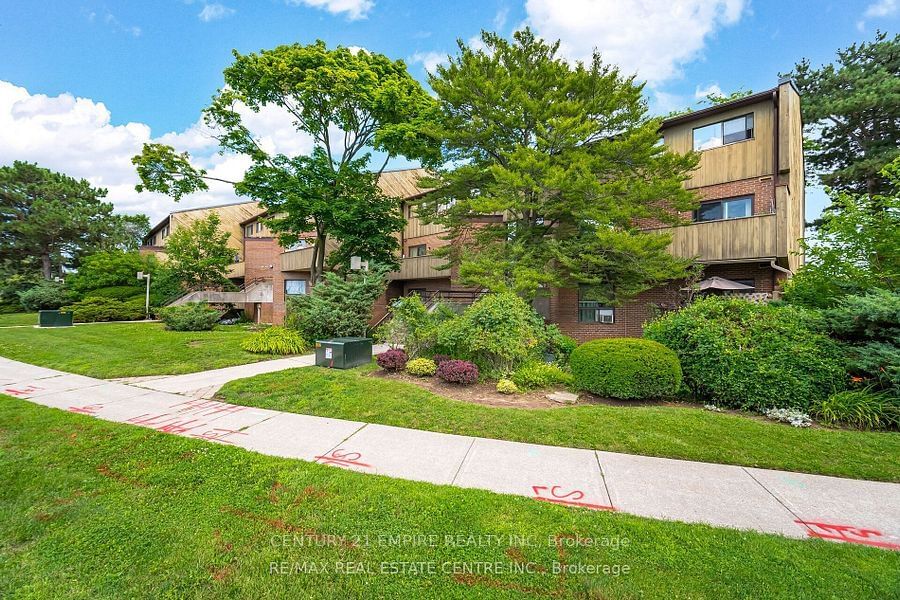 Townhouse for sale at 19-2035 South Millway, Mississauga, Erin Mills, L5L 1R7 - MLS: W11972724