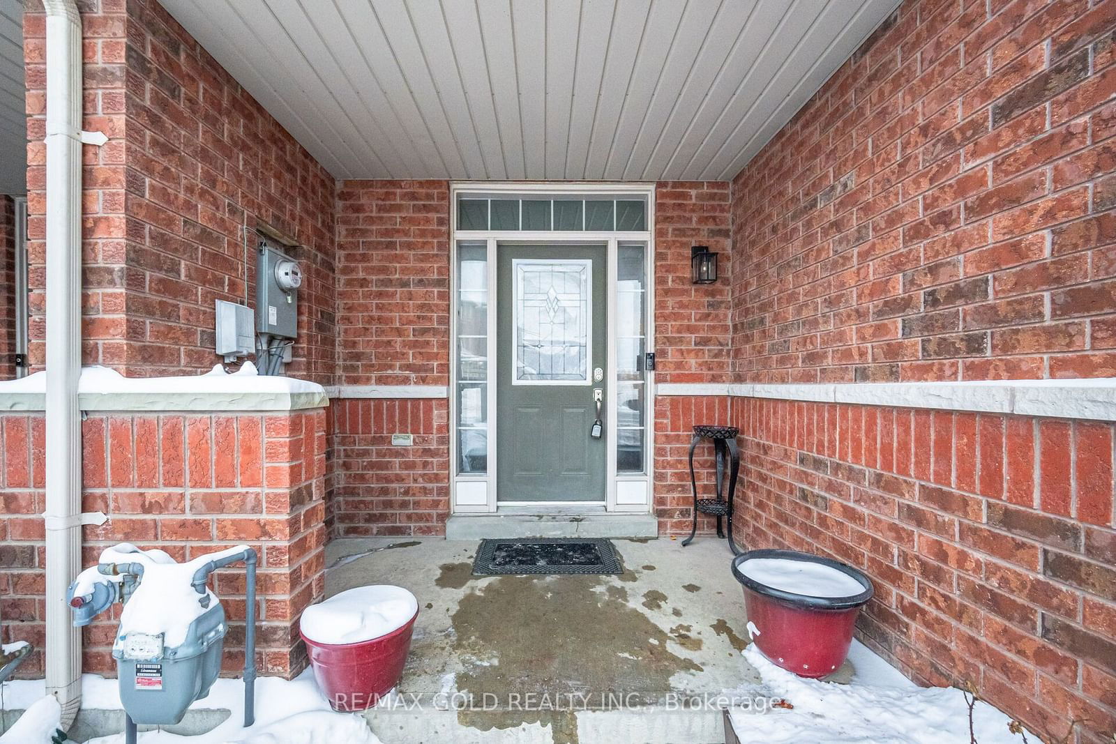 Townhouse for sale at 8 Osgoode Drive, Brampton, Bram East, L6P 2Z4 - MLS: W11972737