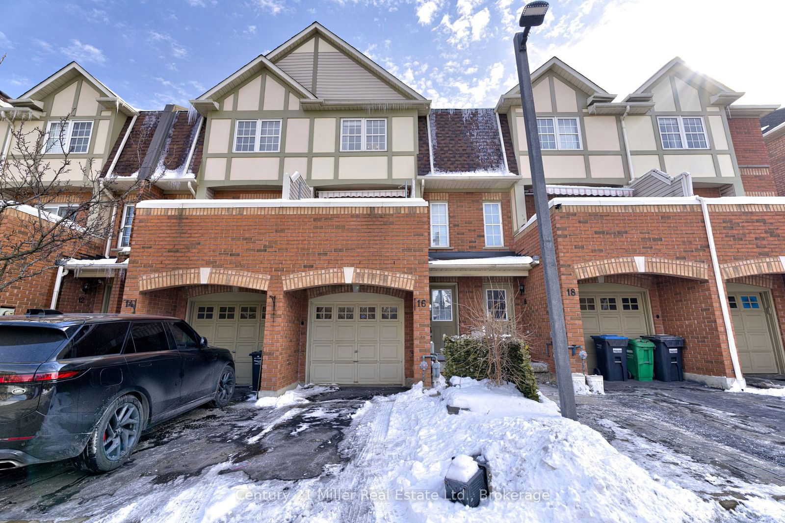 Townhouse for sale at 16-3030 Breakwater Court, Mississauga, Cooksville, L5B 4N5 - MLS: W11972746