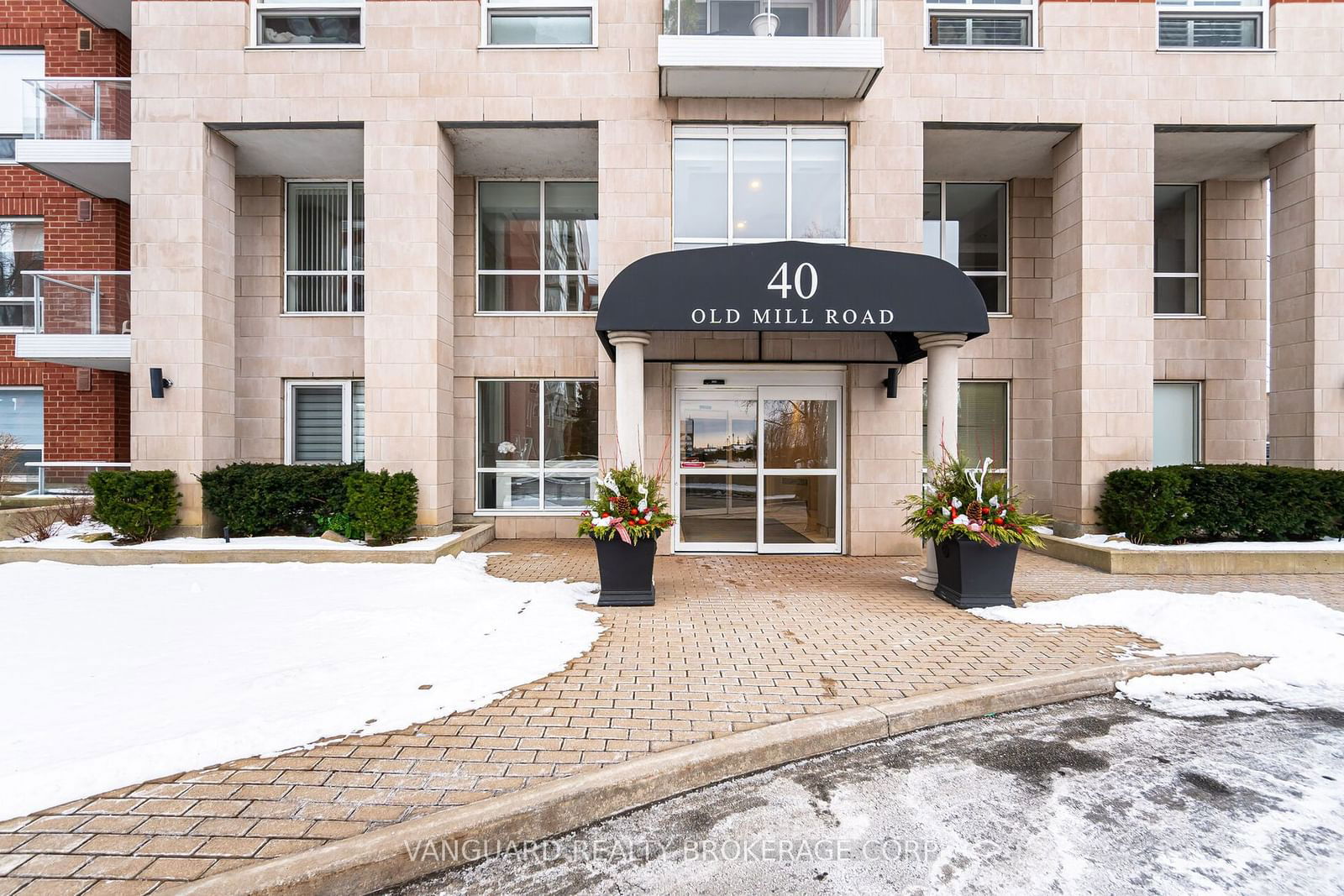 Condo for sale at 901-40 Old Mill Road, Oakville, Old Oakville, L6J 7W2 - MLS: W11972749