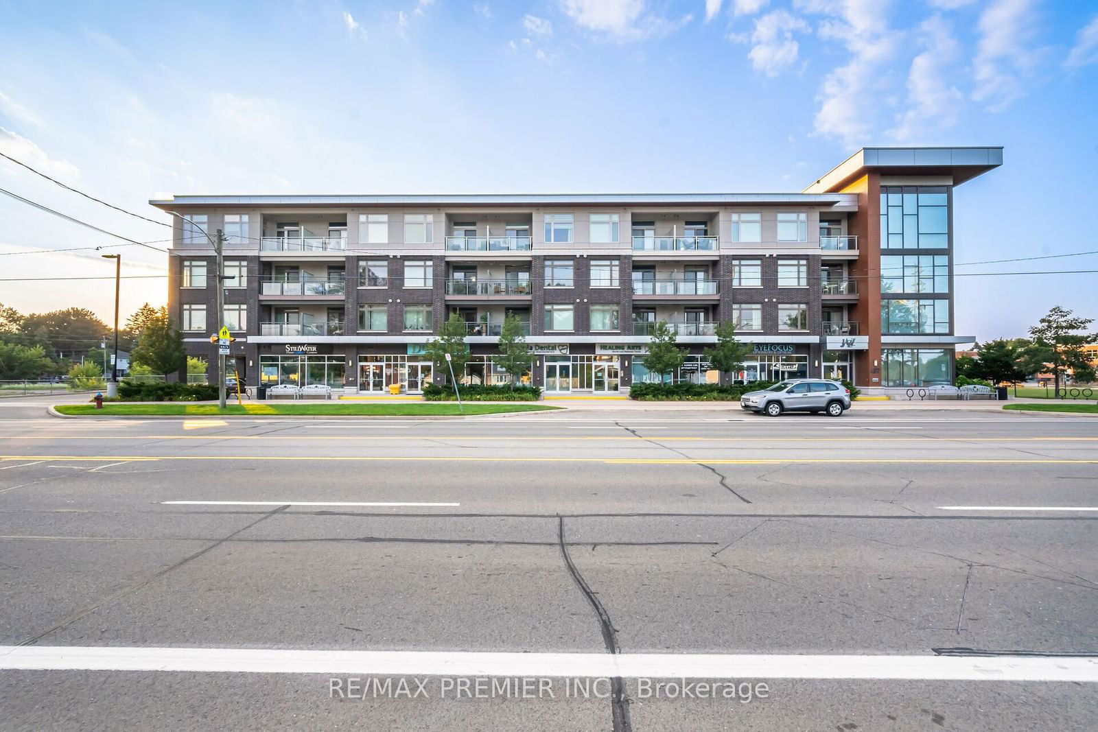 Condo for sale at 413-457 Plains Road, Burlington, LaSalle, L7T 2E2 - MLS: W11972783