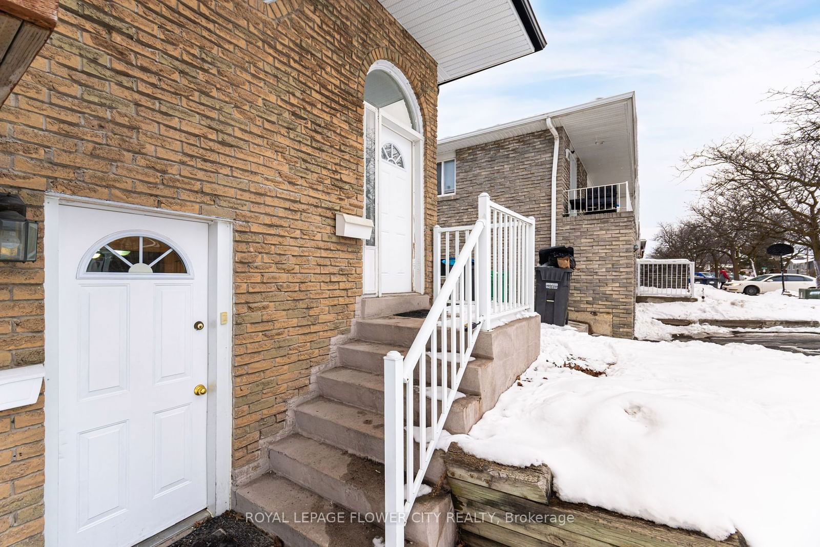 Semi-Detached House for sale at 144 ABELL Drive, Brampton, Madoc, L6V 2Z8 - MLS: W11972830