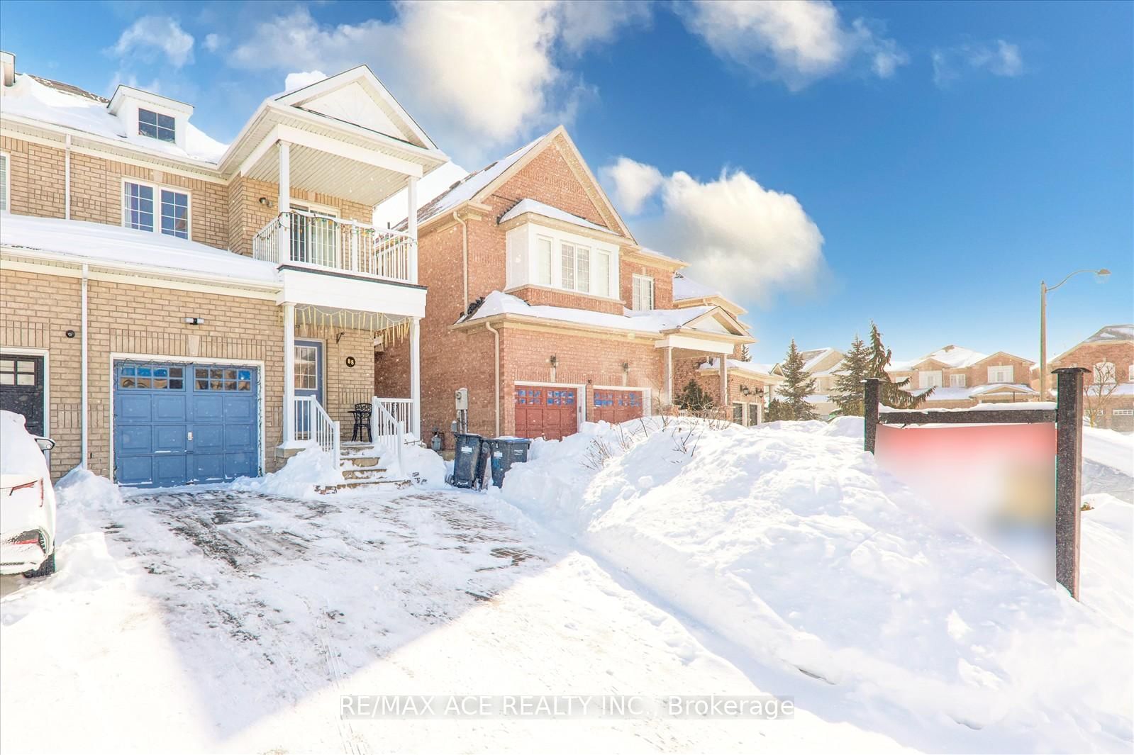 Semi-Detached House for sale at 88 Kettlewell Crescent, Brampton, Sandringham-Wellington, L6R 0T1 - MLS: W11973122