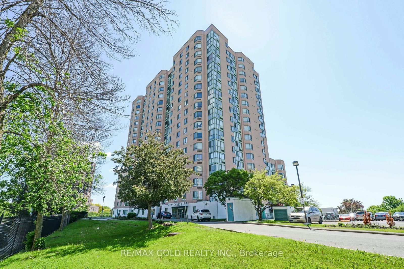 Condo for sale at 515-41 Markbrook Lane, Toronto, Mount Olive-Silverstone-Jamestown, M9V 5E6 - MLS: W11973127