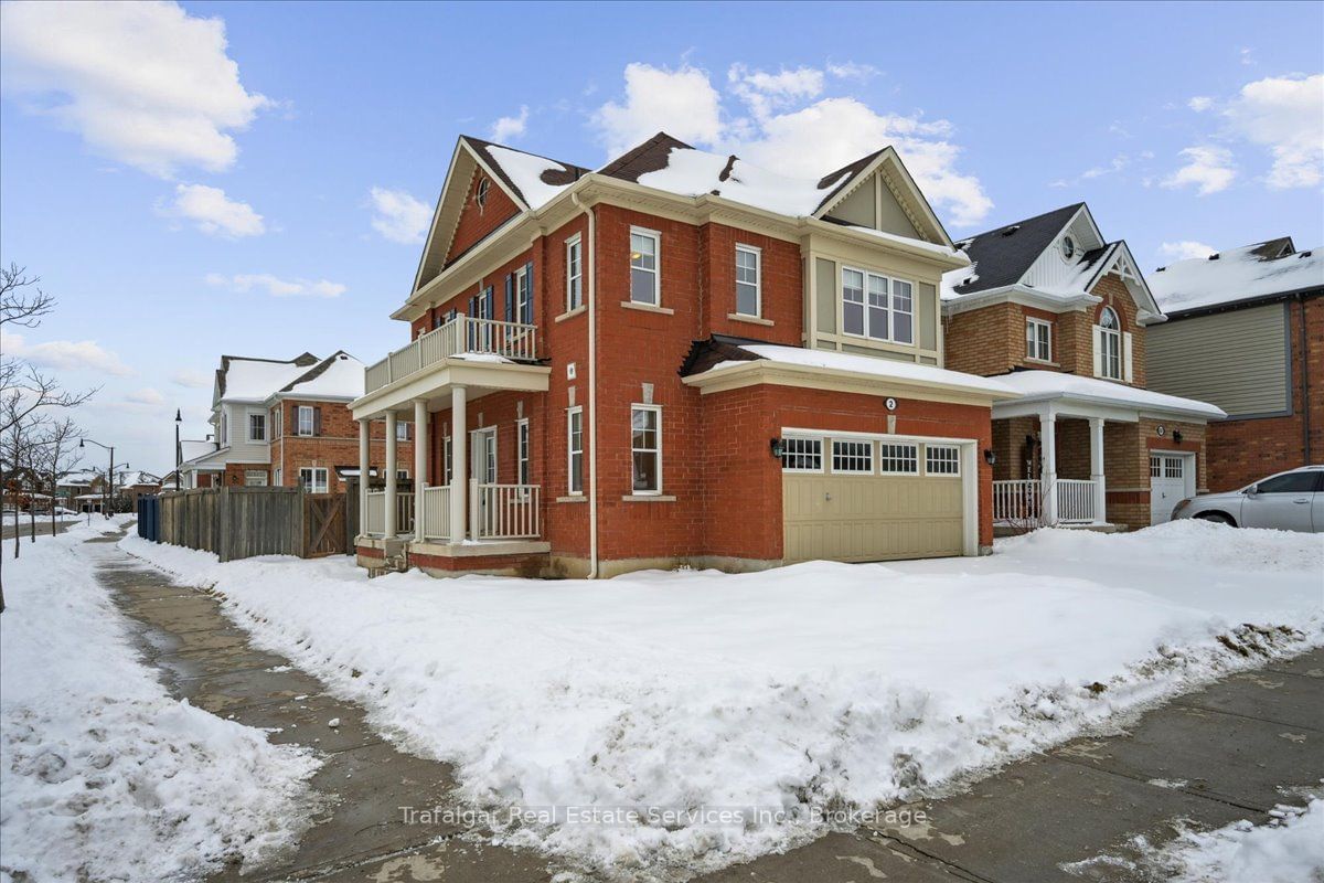 Detached House for sale at 2 Giltspur Road, Brampton, Northwest Brampton, L7A 0Y9 - MLS: W11973131