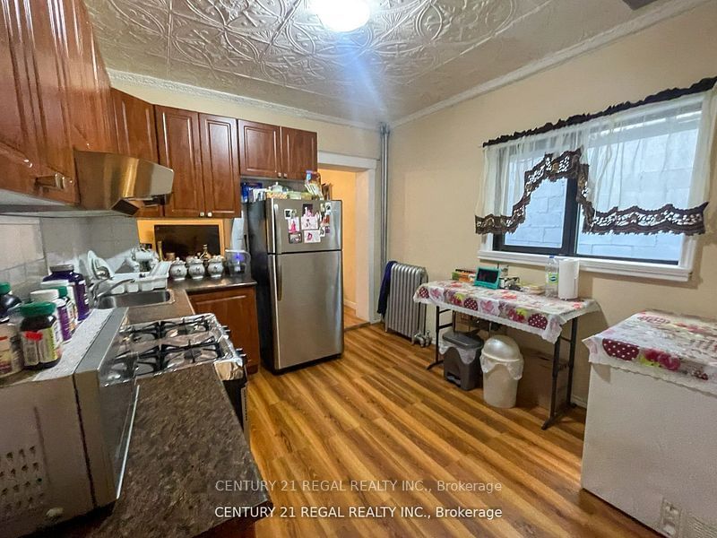 1281 QUEEN St W, Toronto, M6K 1L6 | Image 3