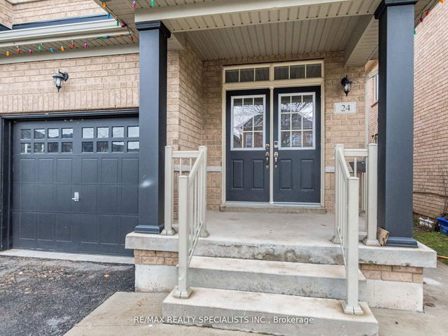 24 Orangeblossom Trail