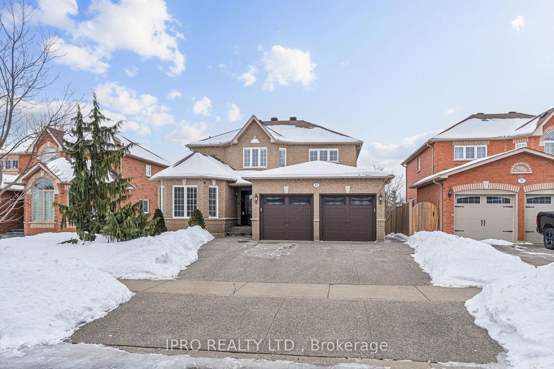 22 Bowman St, Halton Hills - Georgetown image-0-0