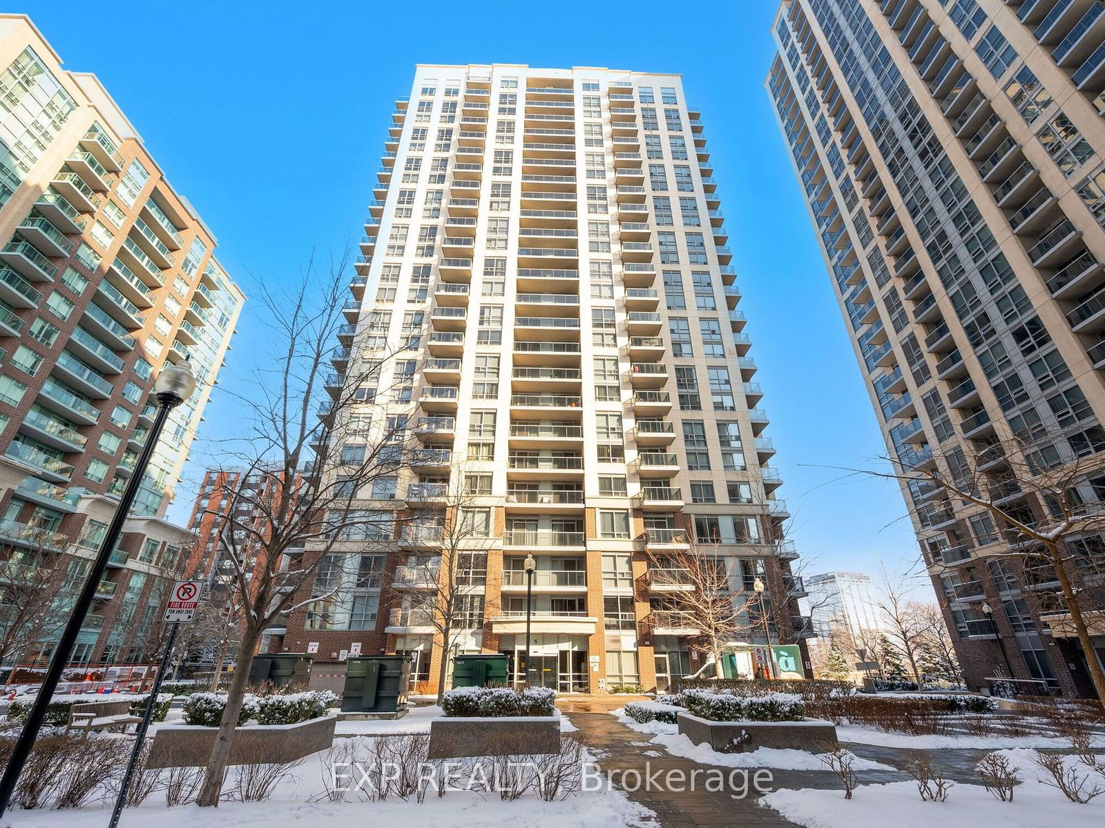 Condo for sale at 901-5 Michael Power Place, Toronto, Islington-City Centre West, M9A 0A3 - MLS: W11973540