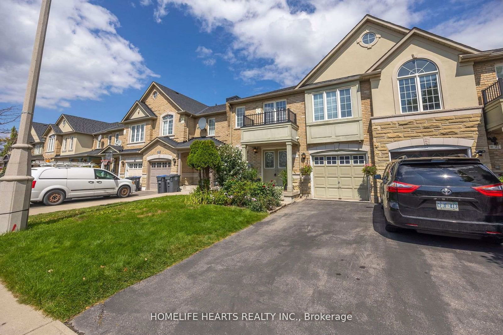 Townhouse for sale at 29 Polar Bear Place, Brampton, Sandringham-Wellington, L6R 3L8 - MLS: W11973742