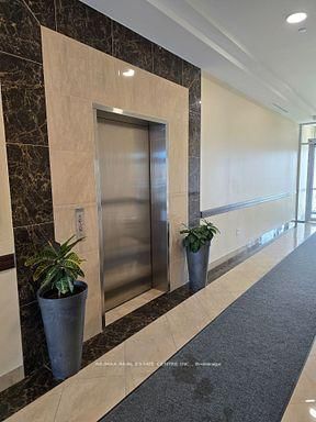 5A - 30 Topflight Dr, Mississauga, L5S 0A8 | Image 3