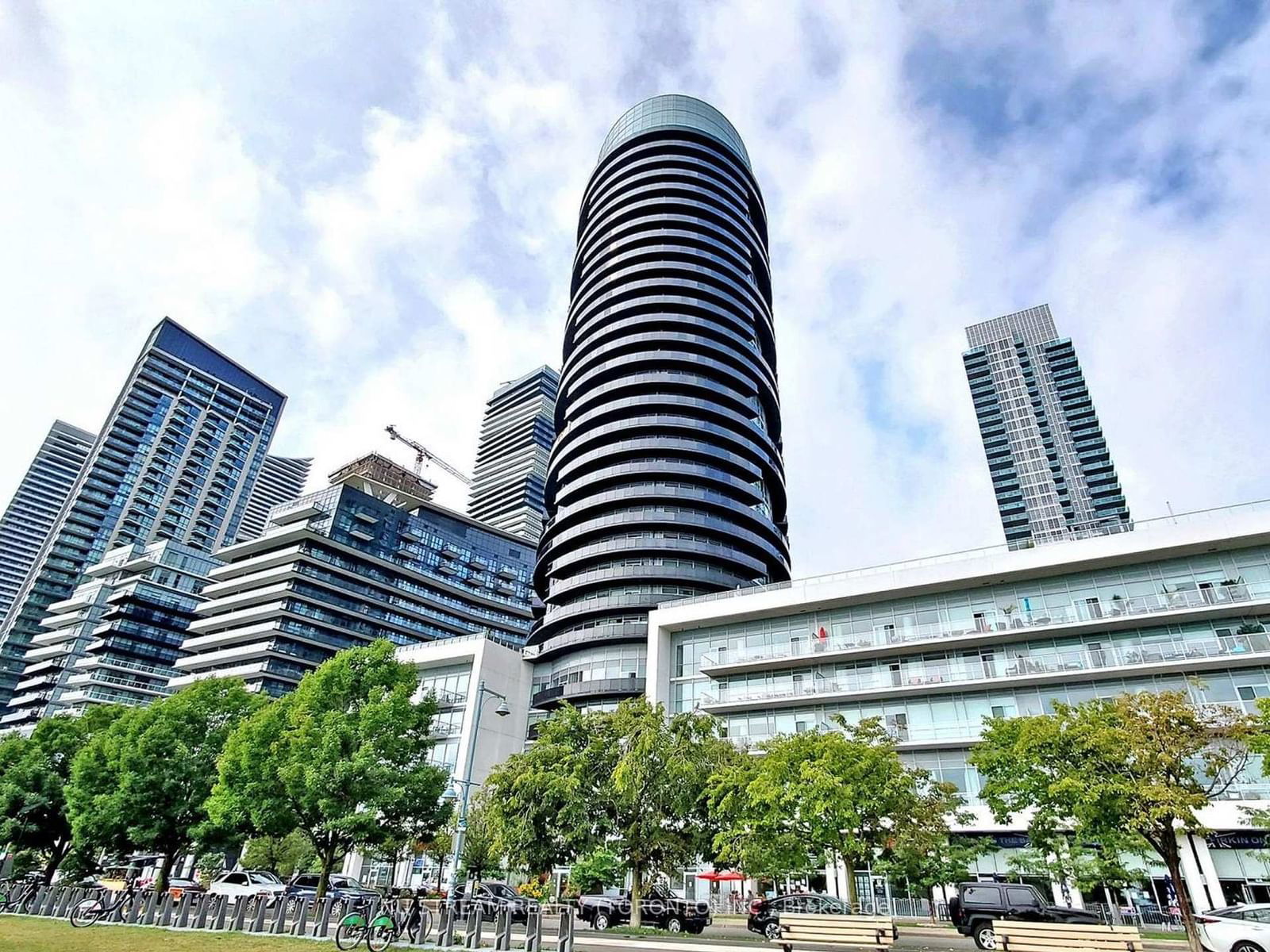 Condo leased at 2706-80 Marine Parade Drive, Toronto, Mimico, M8V 4B4 - MLS: W11973818