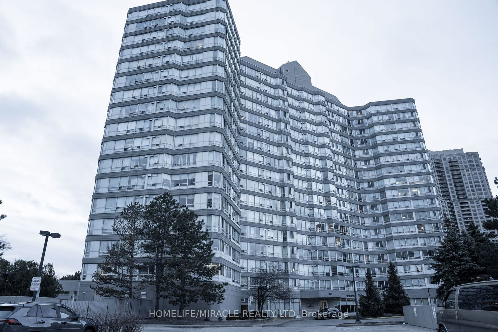 Condo for lease at 309-50 Kingsbridge Garden Circle, Mississauga, Hurontario, L5R 1Y2 - MLS: W11973949