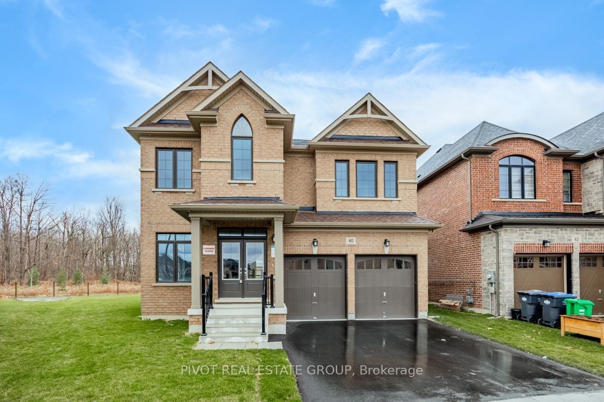 Detached House for sale at 40 Dundee Street, Caledon, Rural Caledon, L7C 4K2 - MLS: W11973991