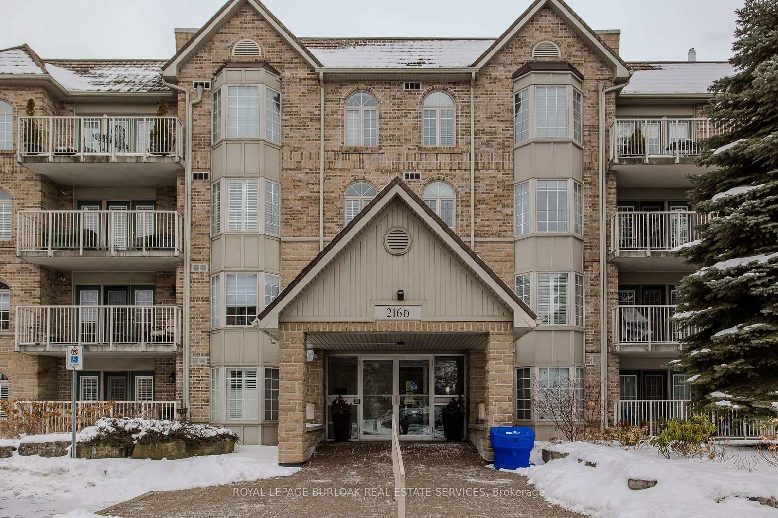 Condo sold at 202-216D Plains Road, Burlington, Bayview, L7T 4K8 - MLS: W11974042