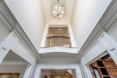 1689 Carolyn Rd, Mississauga - East Credit image-0-3