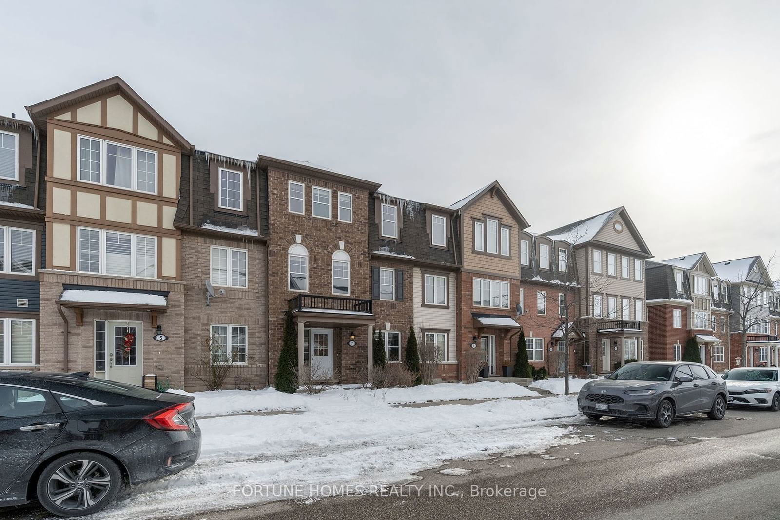 Townhouse for lease at 7 AFFLECK Road, Brampton, Northwest Brampton, L7A 3Y8 - MLS: W11974149