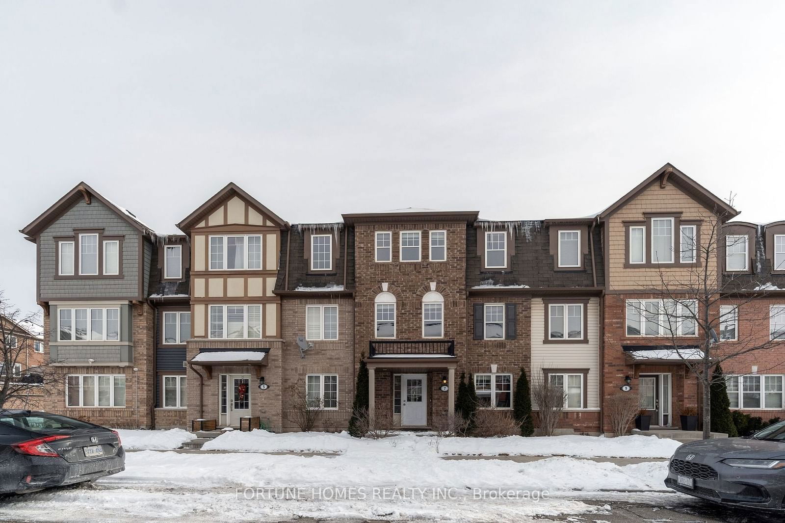 Townhouse for lease at 7 AFFLECK Road, Brampton, Northwest Brampton, L7A 3Y8 - MLS: W11974149