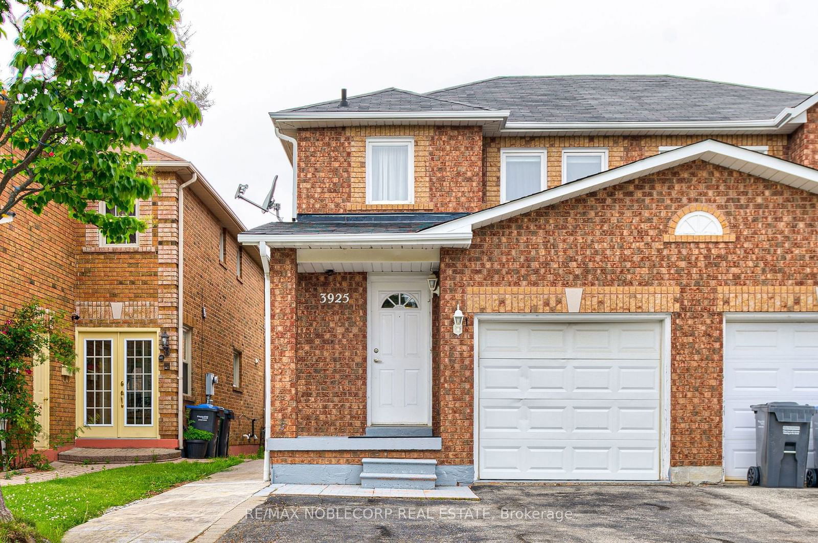 Semi-Detached House leased at 3925 Stoneham Way, Mississauga, Lisgar, L5N 6Y6 - MLS: W11974371