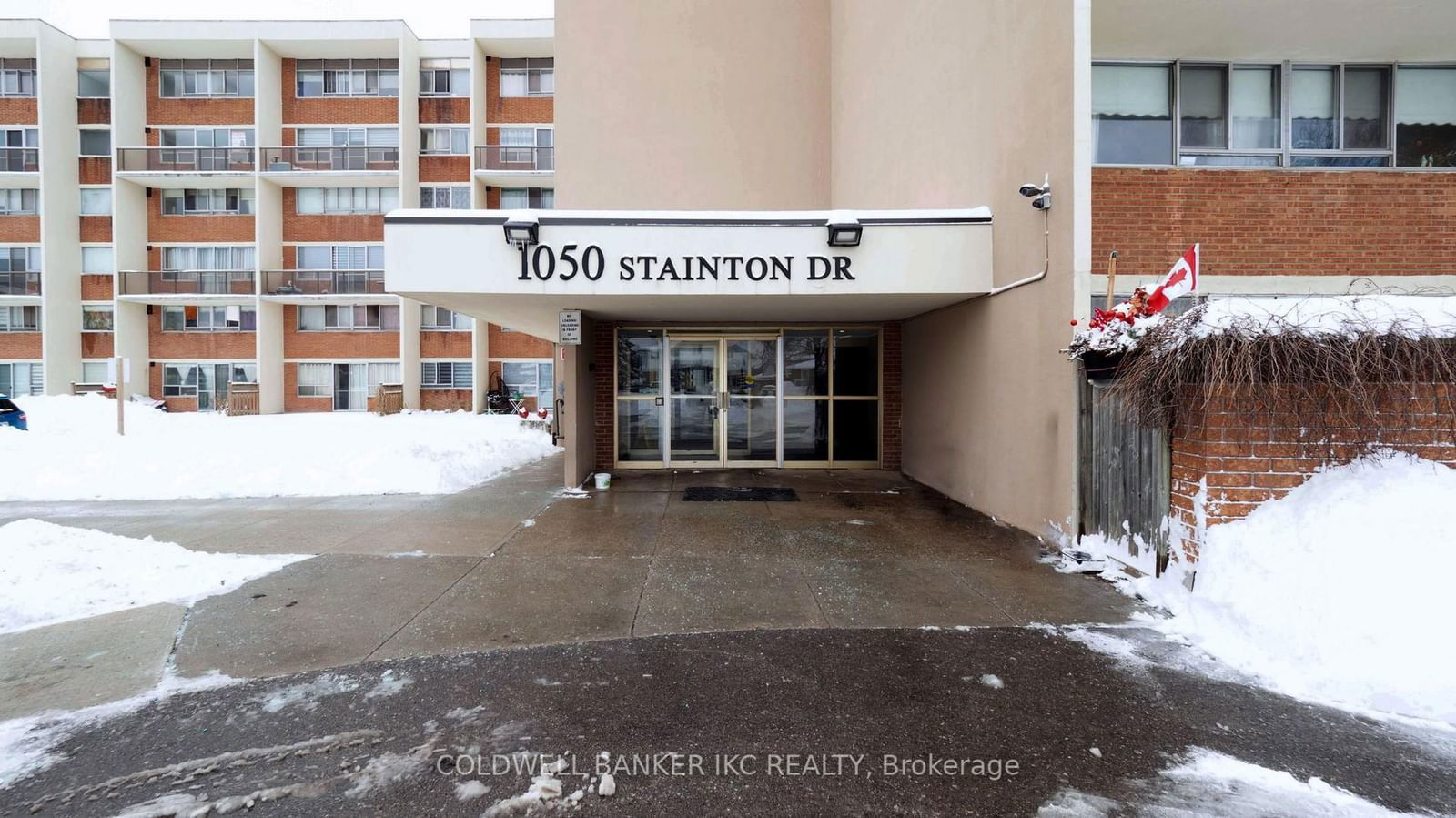 Condo for sale at 127-1050 Stainton Drive, Mississauga, Erindale, L5C 2T7 - MLS: W11974375