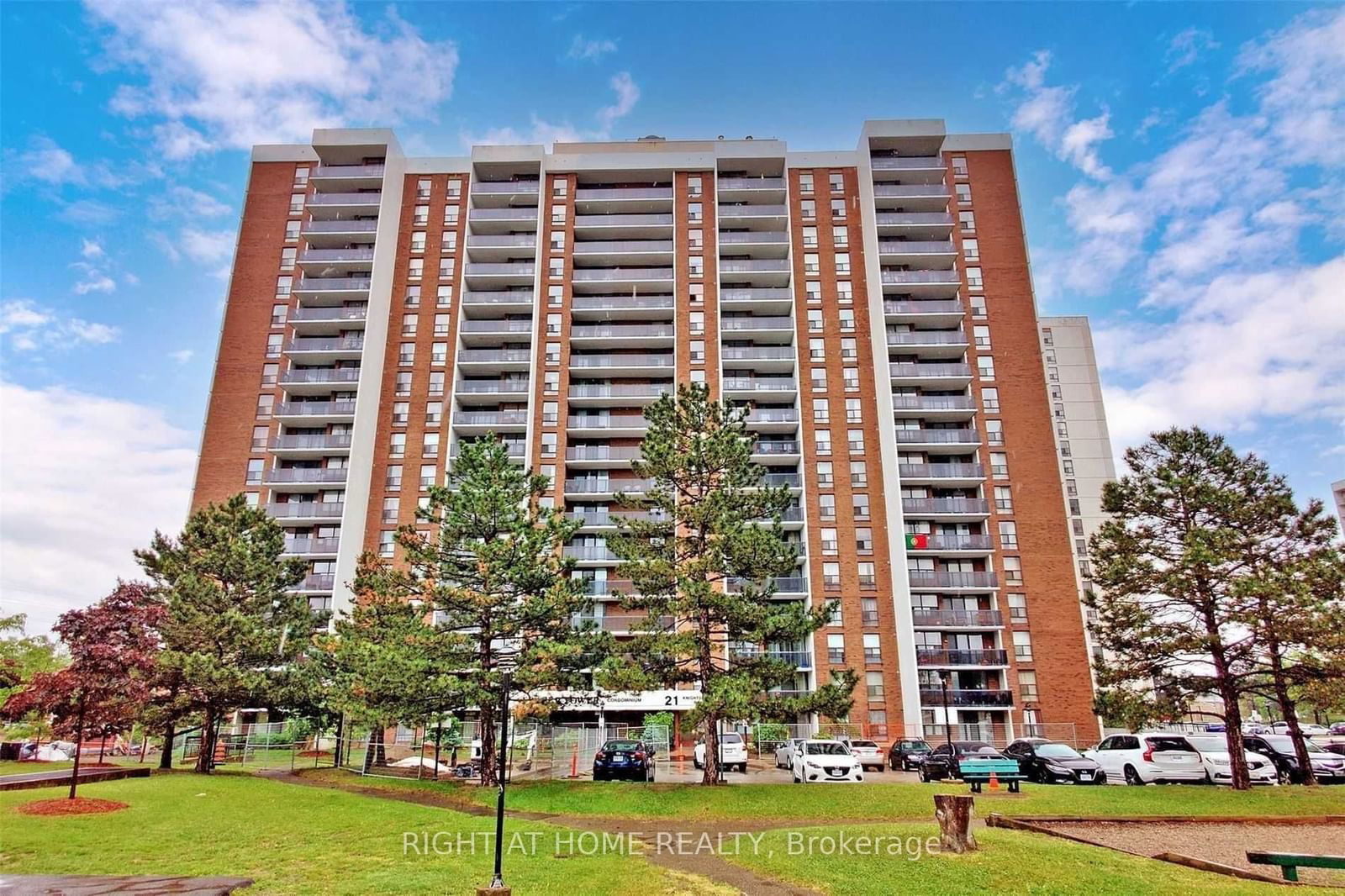 Condo for lease at 1806-21 Knightsbridge Road, Brampton, Queen Street Corridor, L6T 3Y1 - MLS: W11974381