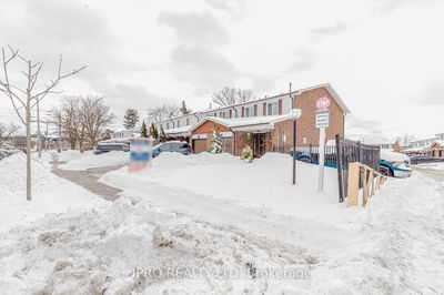 Unit 1 — 7406 Darcel Ave, Mississauga - Malton image-0-4
