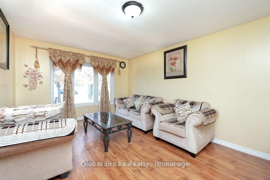 Detached House sold at 19 Mikado Crescent, Brampton, Central Park, L6S 3R3 - MLS: W11974531