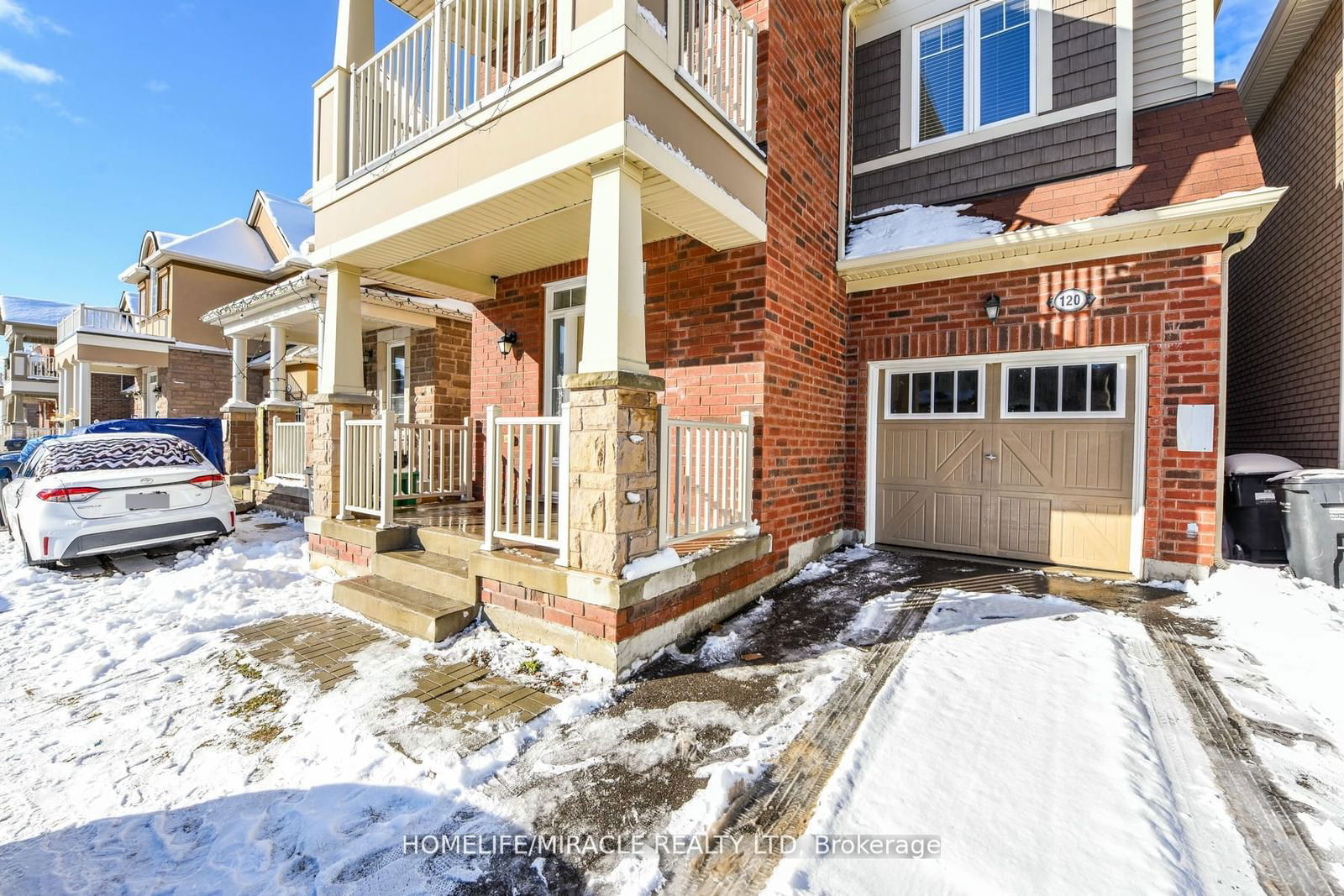 Detached House sold at 120 Benhurst Crescent, Brampton, Northwest Brampton, L7A 5A5 - MLS: W11974630