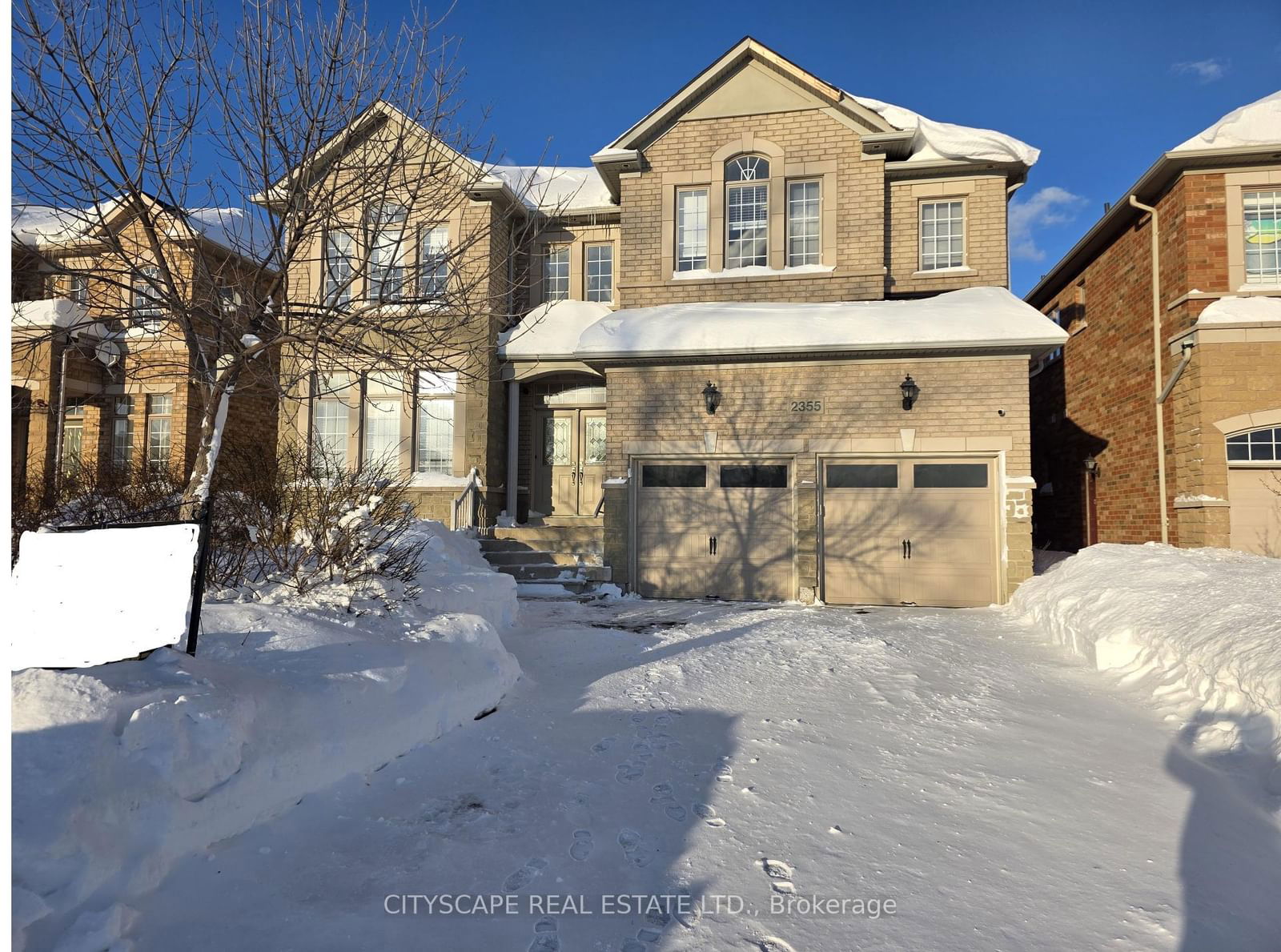 Detached House for lease at 2355 Eighth Line, Oakville, Iroquois Ridge North, L6H 7L7 - MLS: W11975000