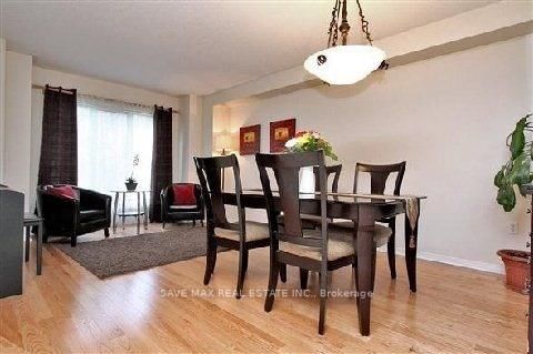 Townhouse leased at 5858 Tenth Line, Mississauga, Churchill Meadows, L5M 6S4 - MLS: W11975313