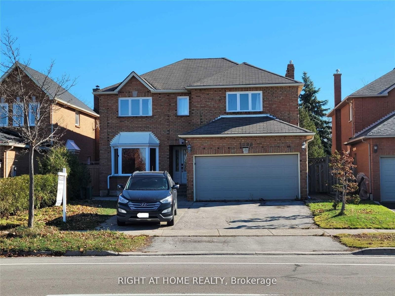 Detached House for sale at 1080 Glenashton Drive, Oakville, Iroquois Ridge North, L6H 4B9 - MLS: W11975380