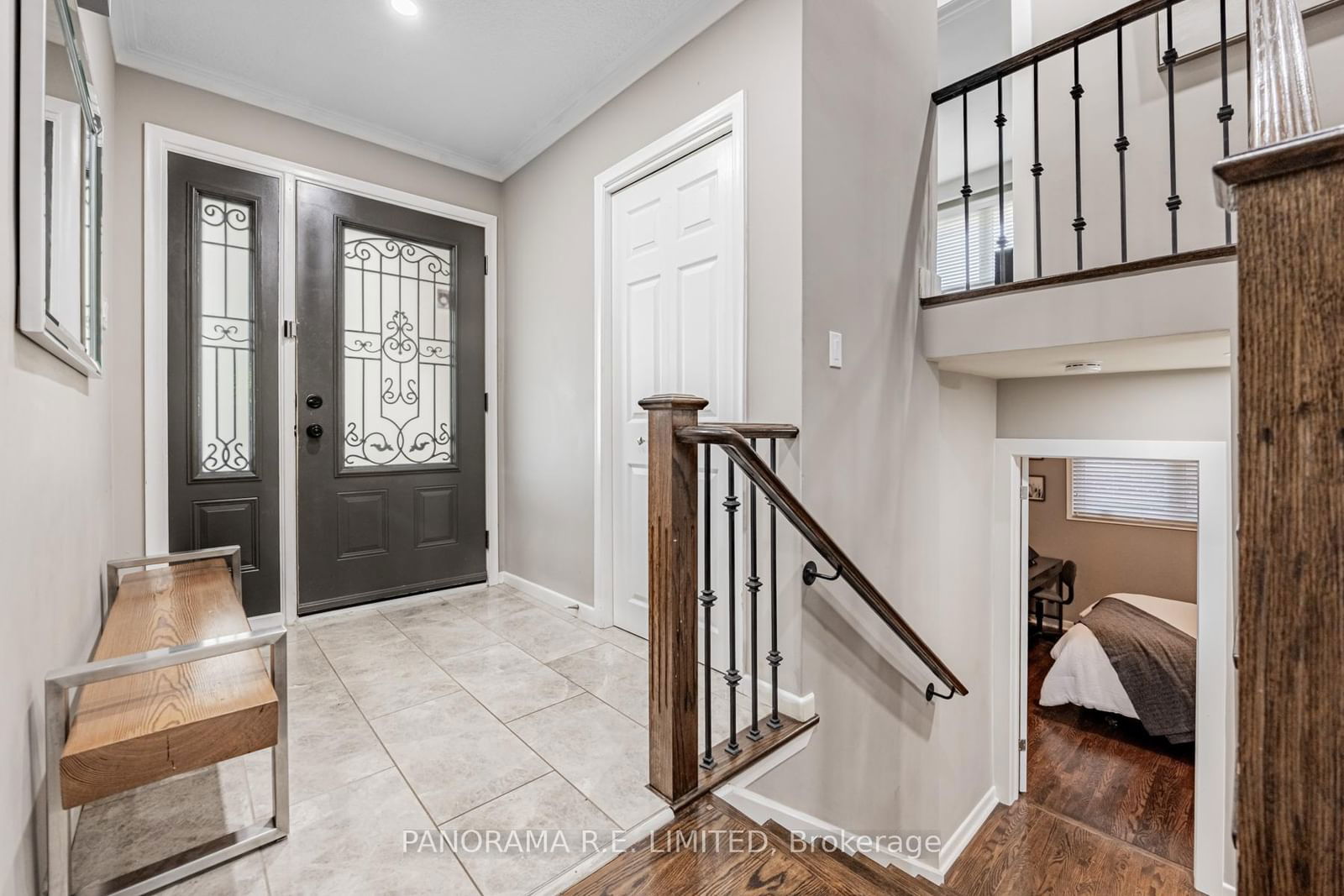 Detached House for sale at 11 Park Manor Drive, Toronto, Islington-City Centre West, M9B 5C1 - MLS: W11975782