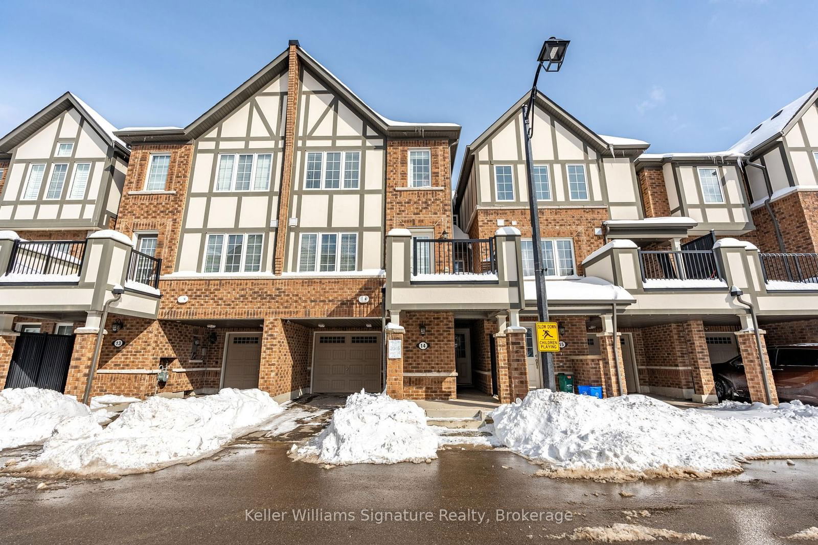 Townhouse for sale at 14-1222 Rose Way, Milton, 1026 - CB Cobban, L9E 1P2 - MLS: W11975836