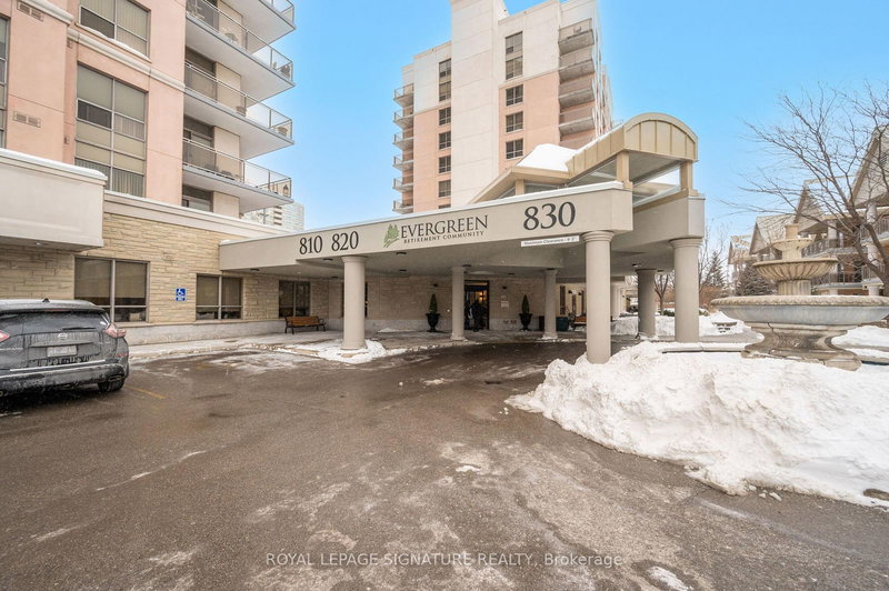 1003 - 810 Scollard Crt, Mississauga, L5V 0A7 | Image 3