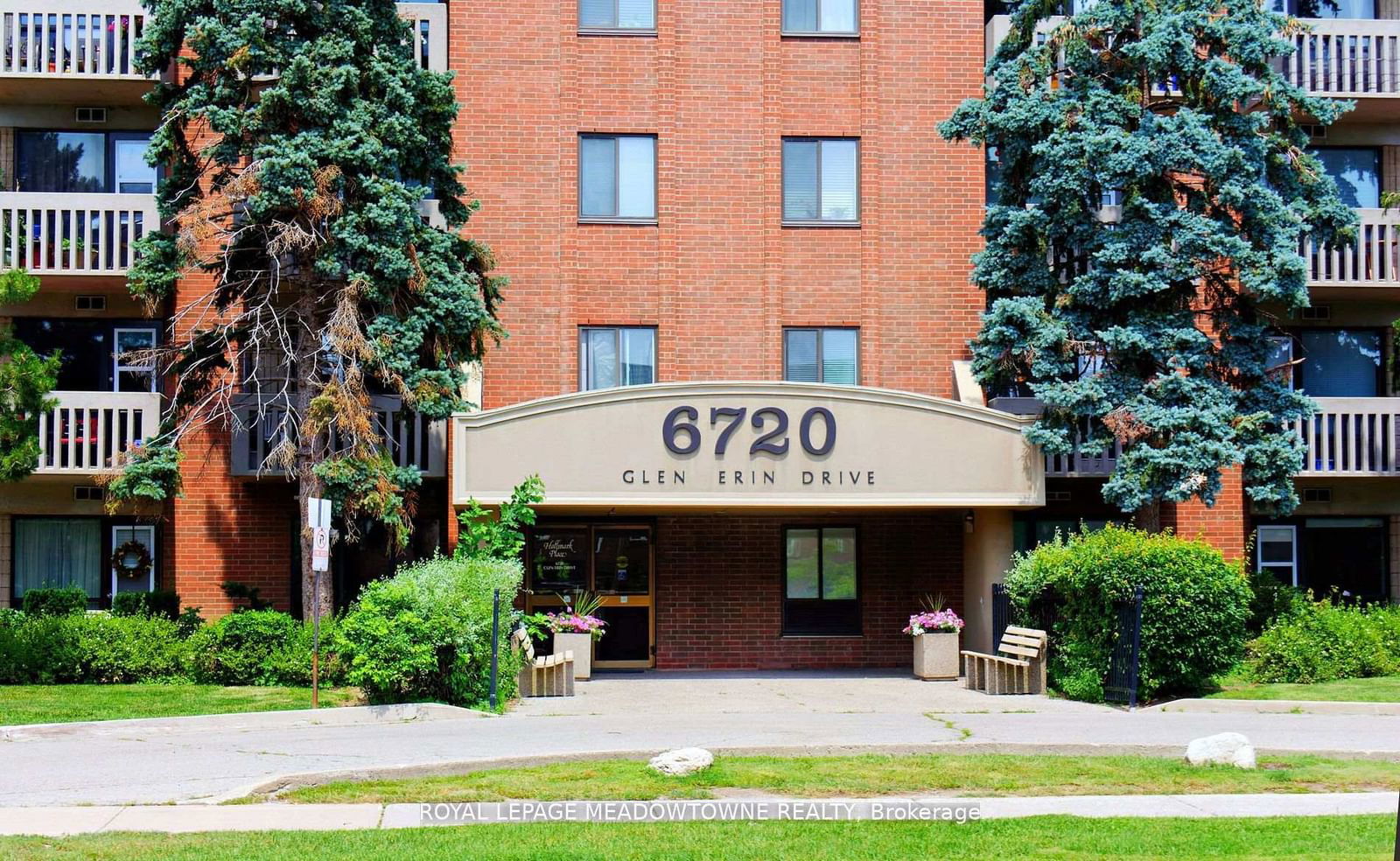 Condo for sale at 1013-6720 Glen Erin Drive, Mississauga, Meadowvale, L5N 3K8 - MLS: W11976183