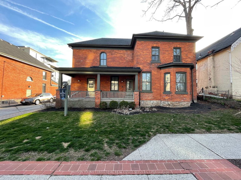 464 Locust St, Burlington, L7S 1V1 | Image 3