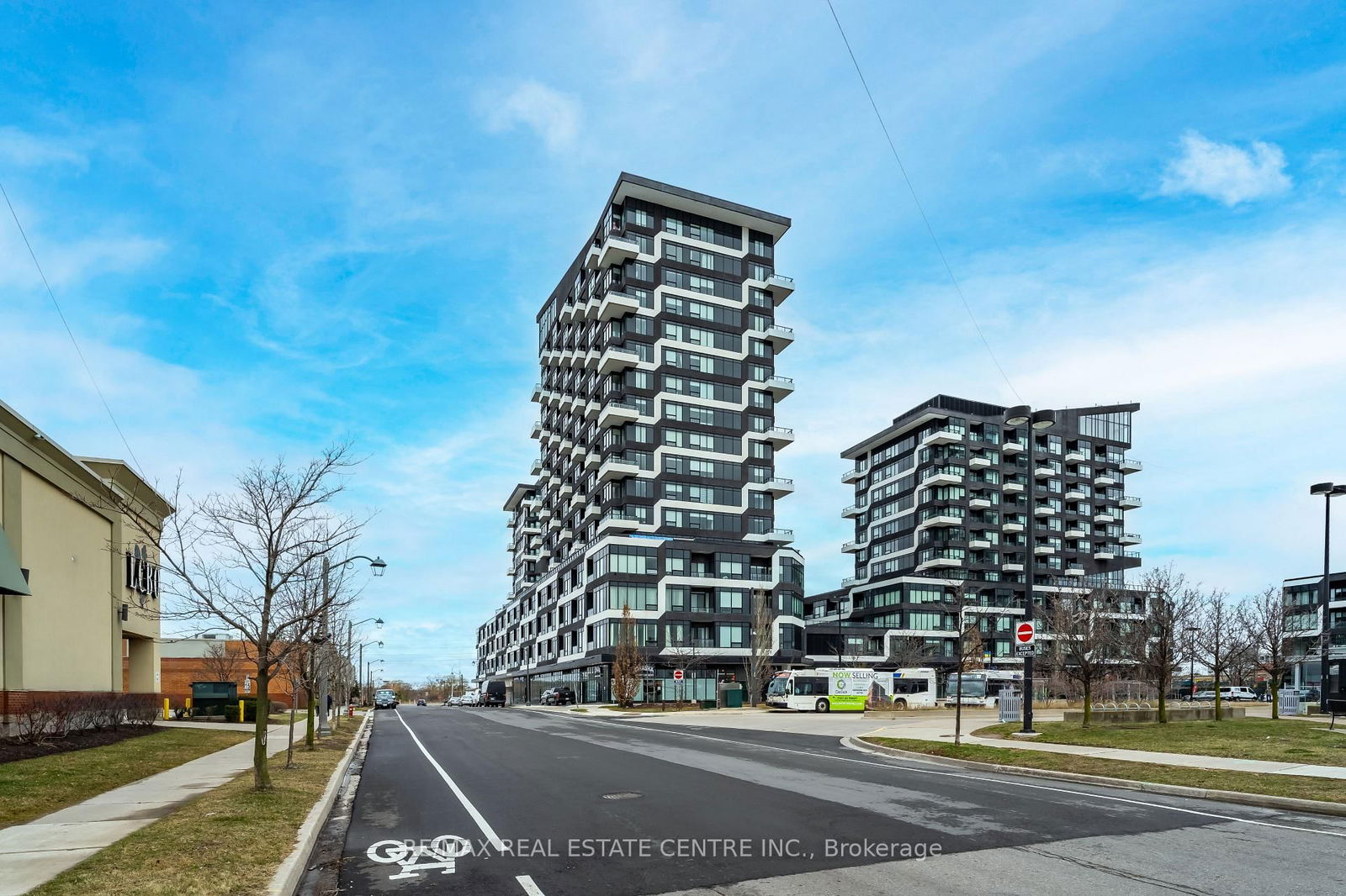 Condo sold at 461-2481 Taunton Road, Oakville, RO River Oaks, L6H 3R7 - MLS: W11976245