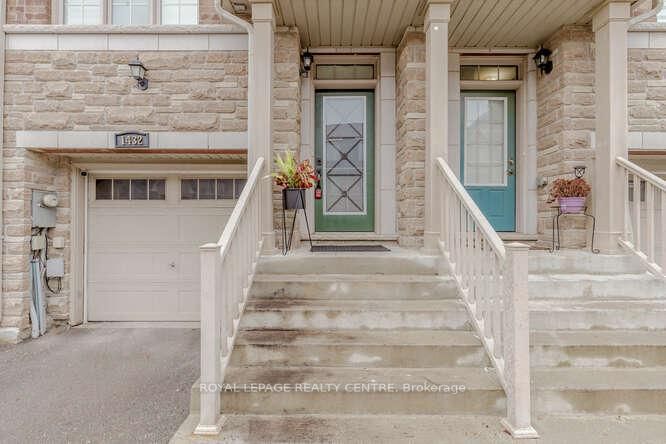 Townhouse for lease at 1432 Granrock Crescent, Mississauga, East Credit, L5V 0E1 - MLS: W11976430