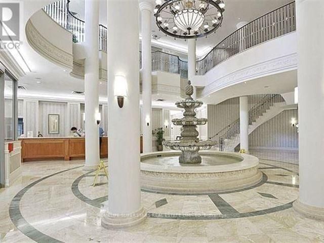 Condo for lease at 2226-25 Kingsbridge Garden Circle, Mississauga, Hurontario, L5R 4B1 - MLS: W11976437