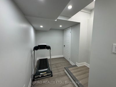 Unit Basement — 67 Rosewell Cres, Halton Hills - Georgetown image-0-4