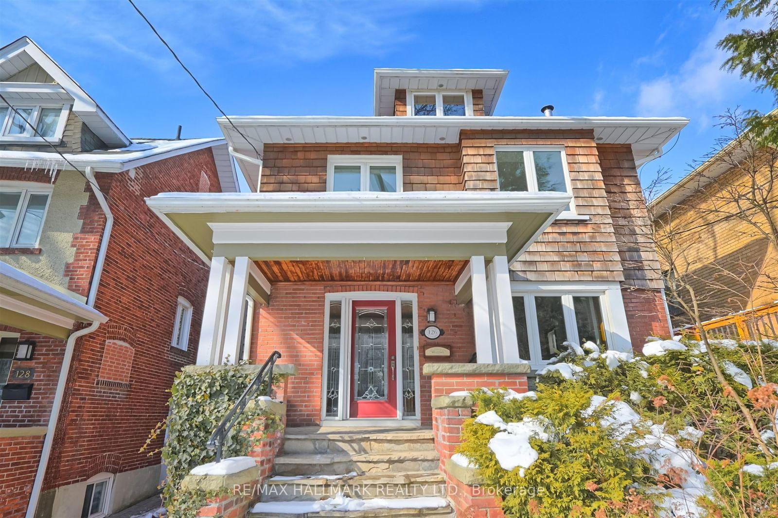 Detached House sold at 126 Evelyn Crescent, Toronto, High Park North, M6P 3E2 - MLS: W11976751